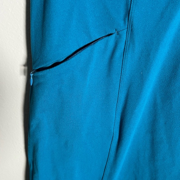 Toad & Co Blue Dress with Zipper Pocket- Medium - Picture 2 of 7